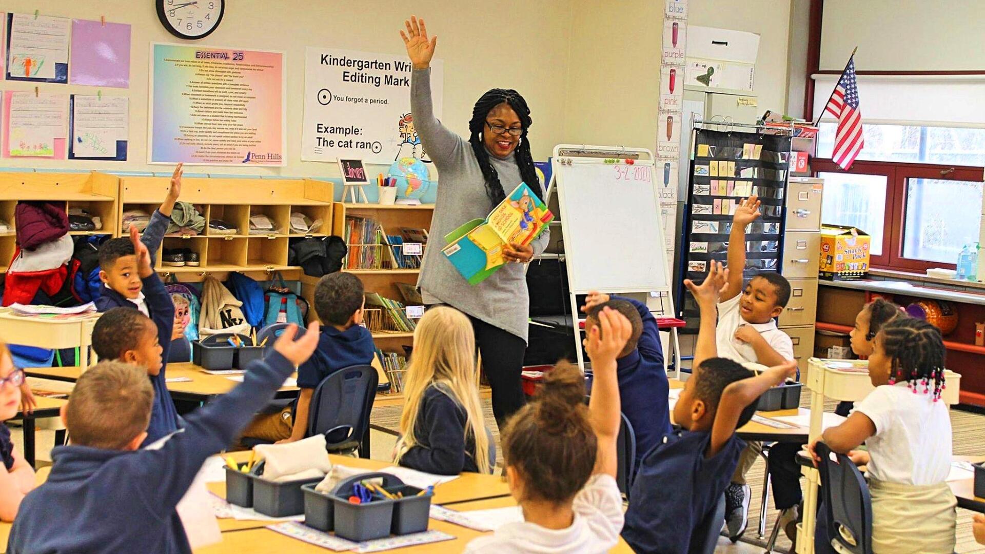 A PHCSE teacher working through a lesson with her students